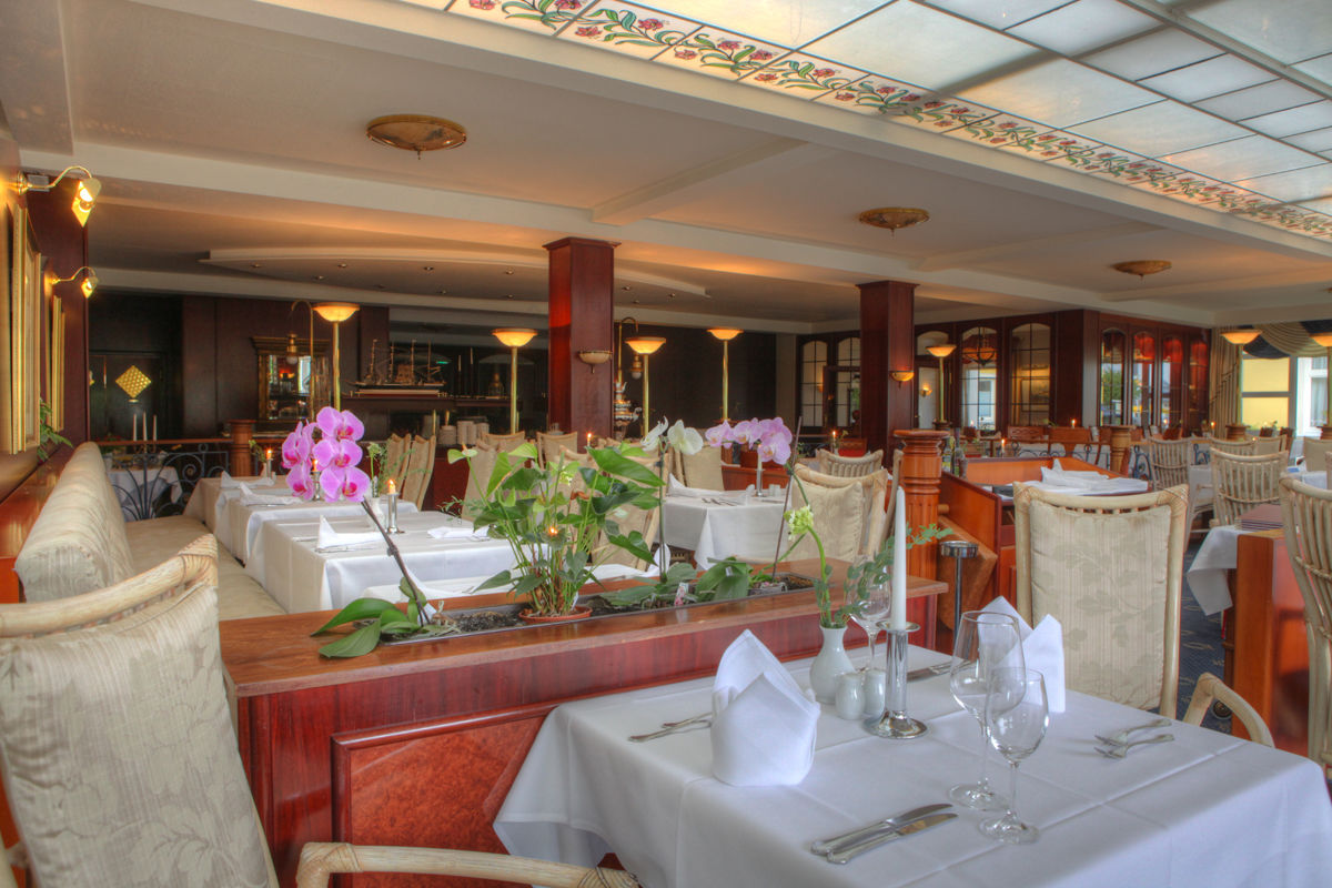 Seetelhotel Ostseehotel Ahlbeck Ahlbeck  레스토랑 사진